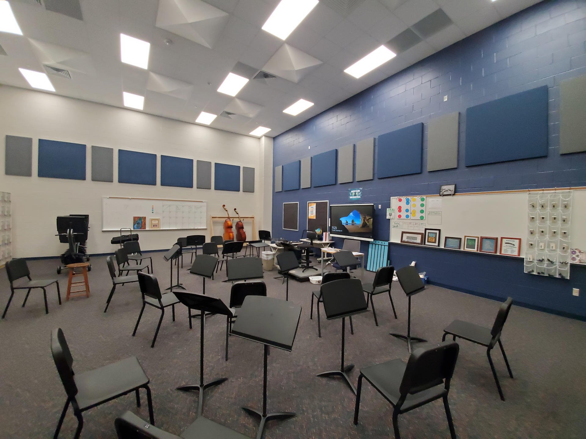 Lamar Consolidated ISD – High School & Junior High School Additions & RenovationsThe work at Lamar CISD High School included relocation and renovation of the administrative area with clinic and 13 classrooms, new LGI multipurpose space, 5 new practice room additions to the existing band hall, and band hall renovations.  A new student drop off drive was added to improve traffic flow during student drop off and pickup.  The scope of work at Lamar Junior High included a new choir/orchestra addition and renovation of existing choir offices and storage spaces.  Also included was the addition of 5 new outside air handling units that will provide fresh air into the existing junior high school building.  A new student drop off loop was added with canopy to assist in reducing traffic off Mustang Ave. during student drop off and pickup times.  The sports complex portion of this project consisted of a new 4,040 SF sub-varsity field house with synthetic turf football field, soccer field, bleachers, press box, and scoreboard.  A new 3,830 SF visitor field house was also constructed at Traylor Stadium to replace the existing which was demolished.Back to Portfolio
